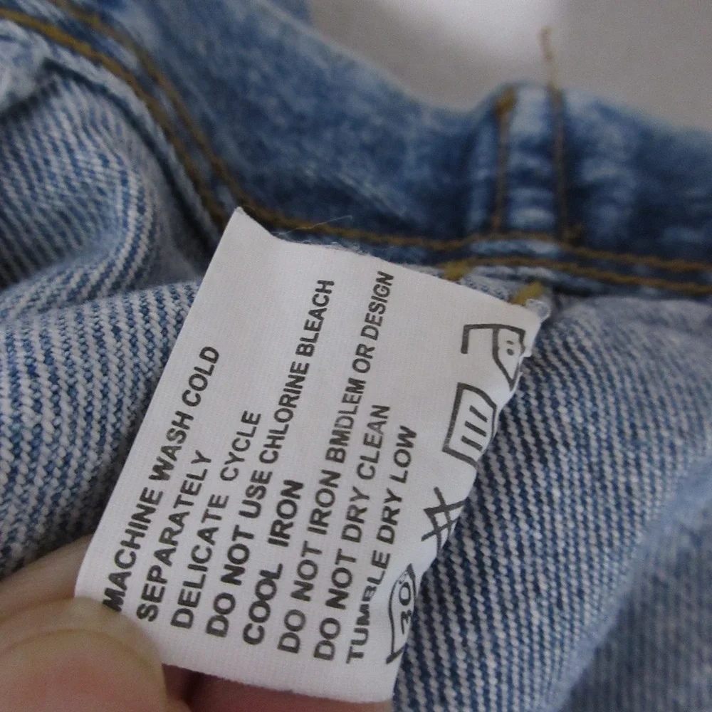 Vintage Lee Denim Jean Jacket Large Farm Aid  Trucker Embroidered Cotton 90s